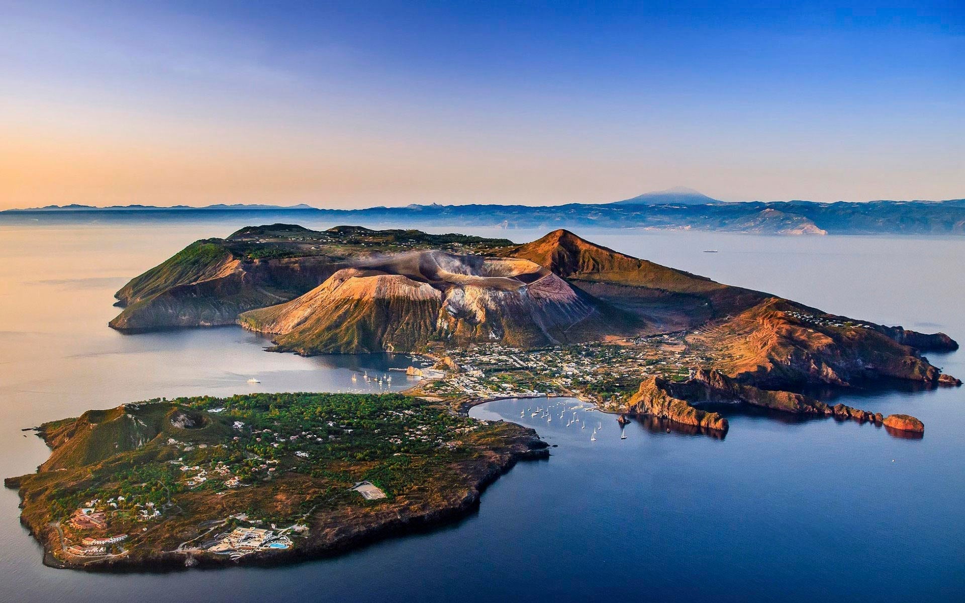 Reggio Calabria → Vulcano